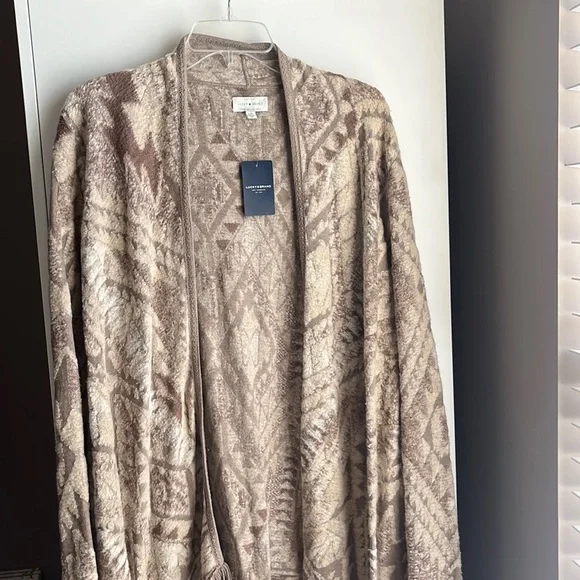 NEW WITH TAGS!! Lucky Brand fringe sweater. Size Large - Picture 2 of 7